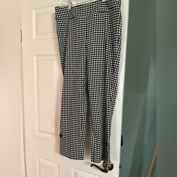 Up! Black and white pull on spring/summer/fall pants. NWOT - Picture 1 of 5